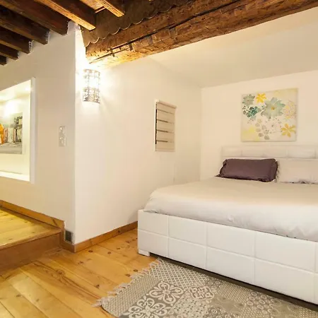 Apartment Pont Vieux Nice